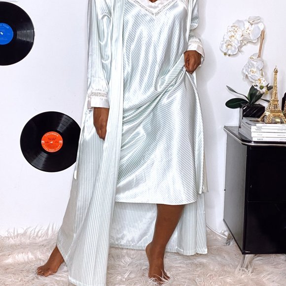 Pin Stripped Green Set - Picture 7 of 7